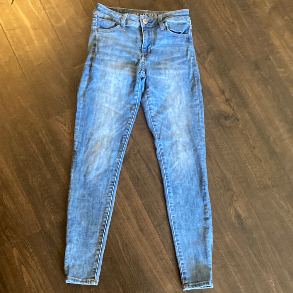 American Eagle jeans next level stretch sz 2 regular
